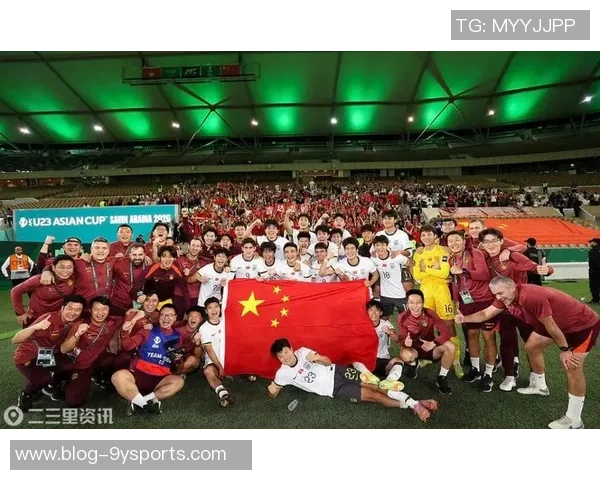 足球斌哥的传奇之路：从草根球员到足球评论员的奋斗故事